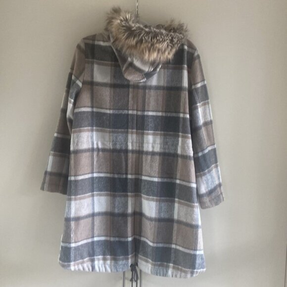 BB Dakota You Oughta Know Coat - Picture 7 of 8